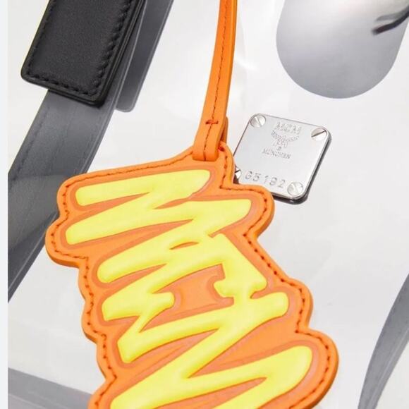 NWT MSRP$890  MCM Aren Cubic Clear Plastic Camoflauge Tote Bag Shoulder Bag - Picture 10 of 11